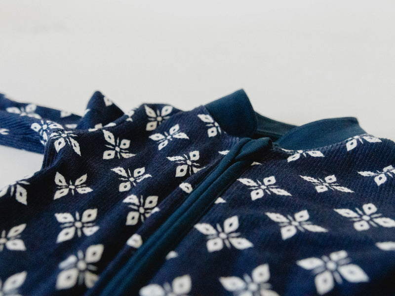 Ribbed vs Non-Ribbed Baby Footies: What Parents Should Know - En Route Designs