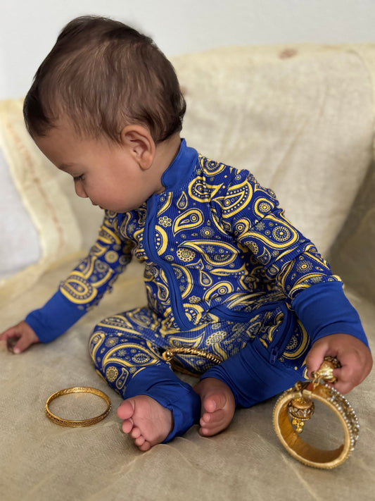 Baby's First Diwali: A Complete Outfit and Gifting Guide for South Asian-American Families - En Route Designs