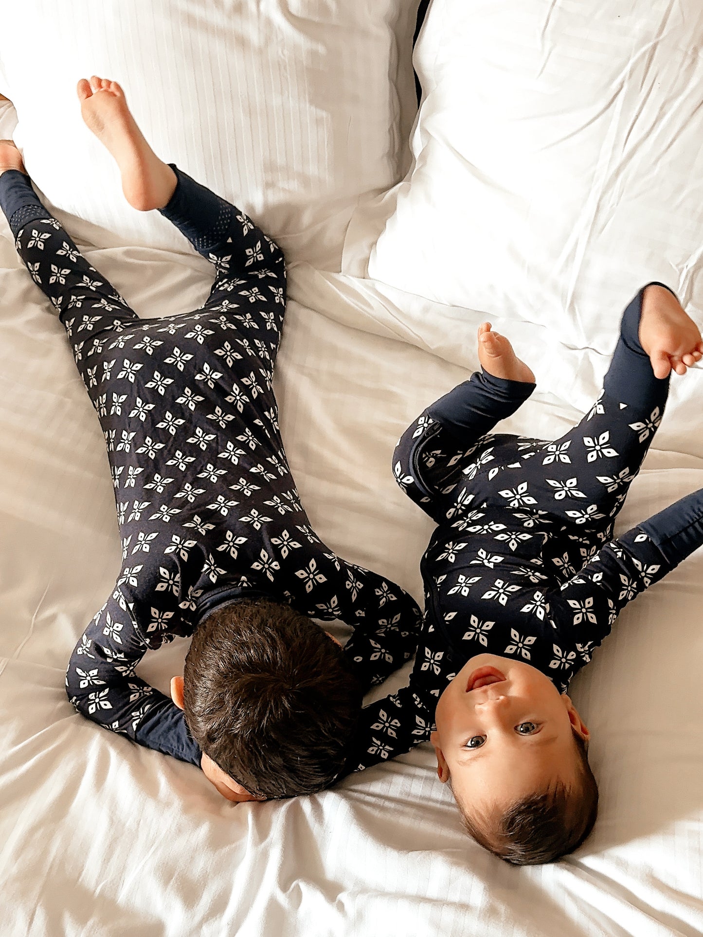 Kurta Footie in Petal Pattern (Navy)